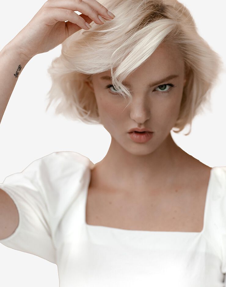 cheveux blonds