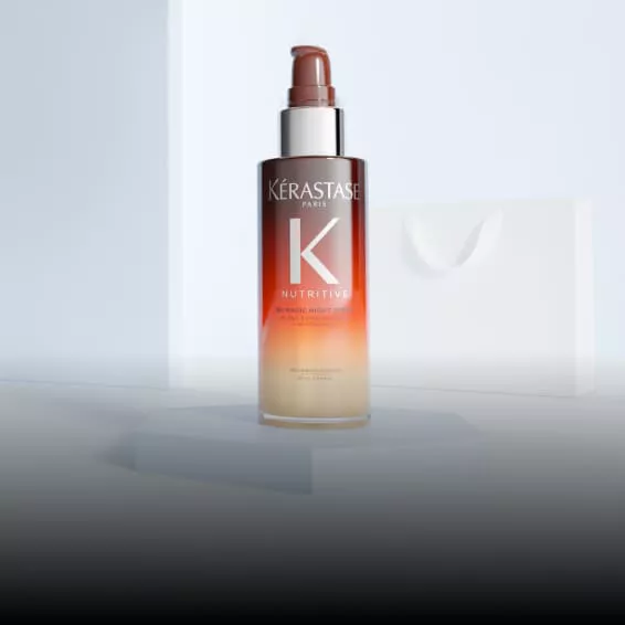 Flacon orange du Serum Nuit 8H Nutritive de Kerastase.