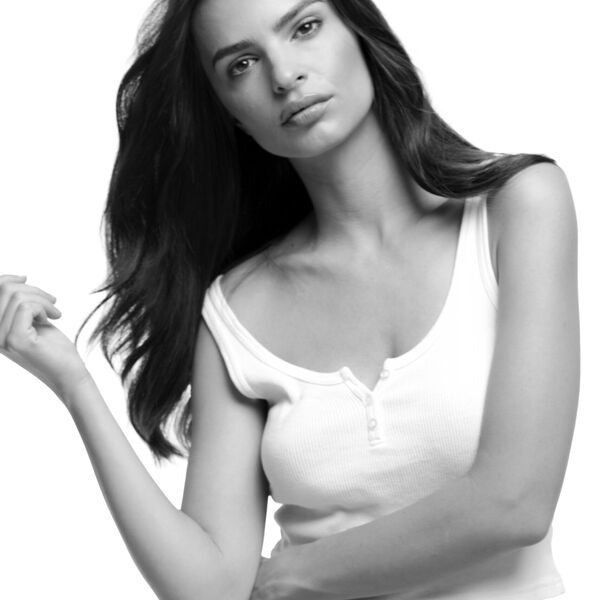 Nutritive de Kerastase - Emily Ratajkowski - cheveux secs