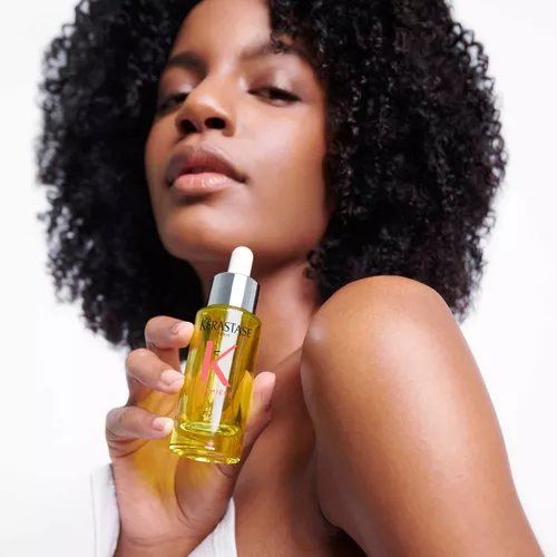 Kerastase Ebonee Davis et Premiere avec l'Huile Gloss pour cheveux abimes